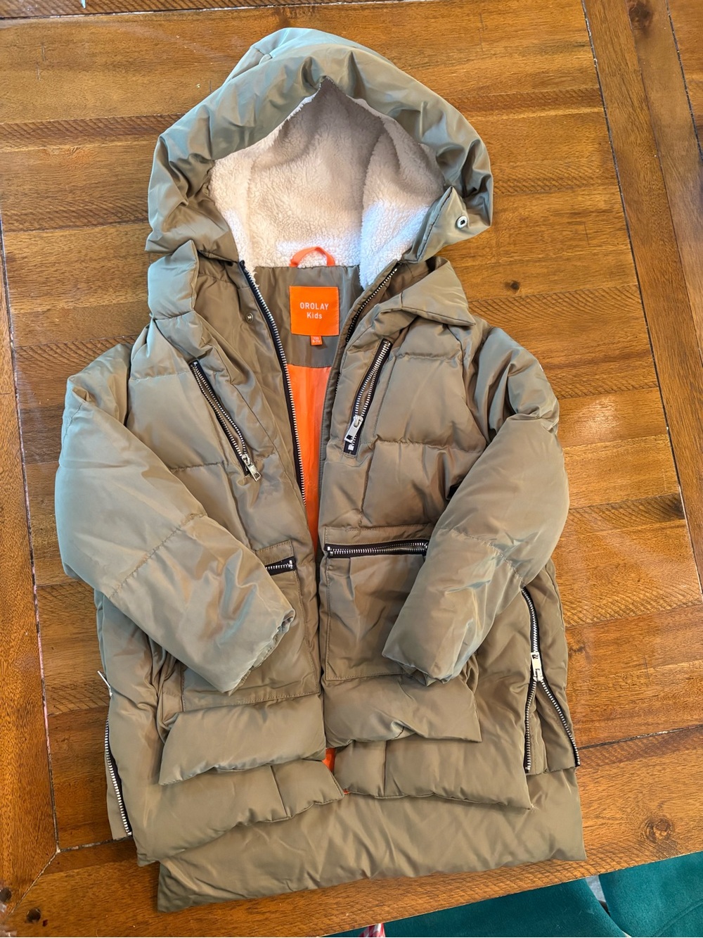 Orolay kids coat size 6-7